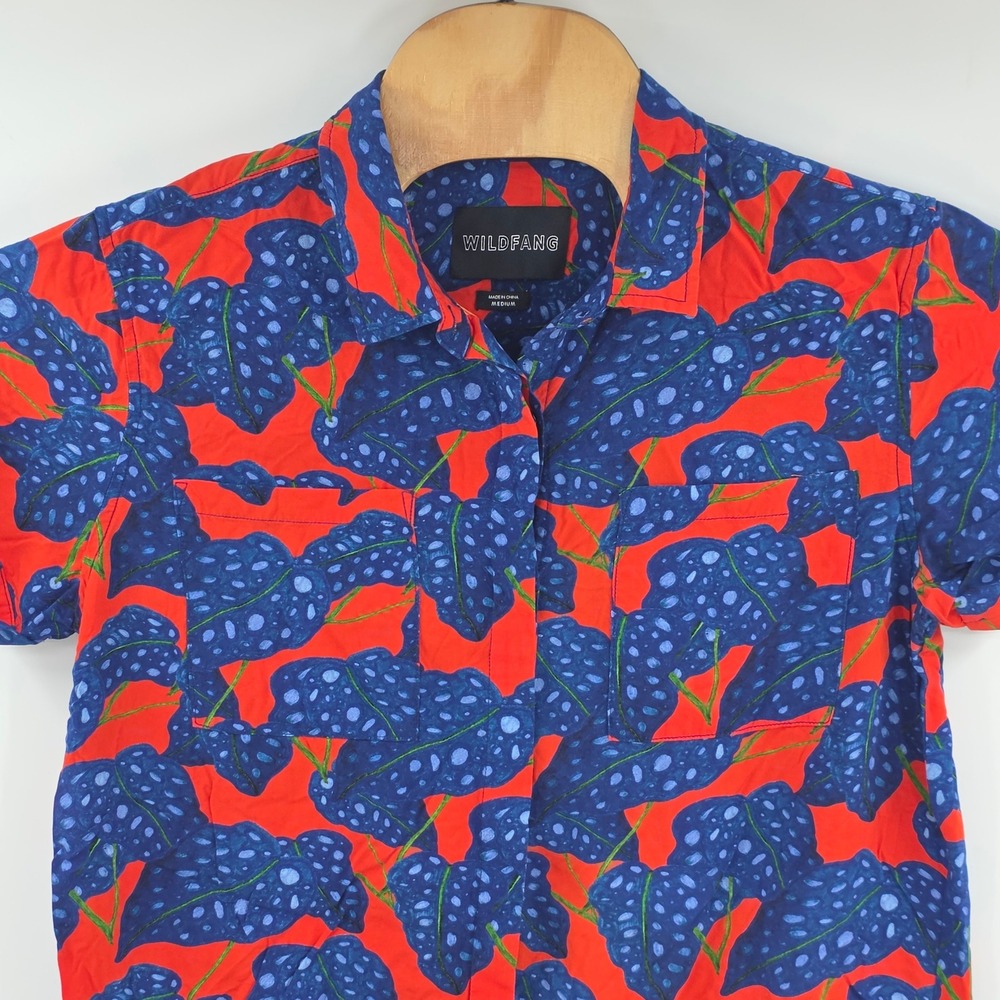 Wildfang The Empower SS Button Up Shirt Medium Red Blue Leaf Print WN8600 Rayon - Picture 3 of 7